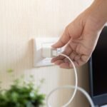 Elektrik kesildiğinde prizden çıkarılan elektronik cihazlar