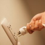 Isınan elektrik prizinin kontrolü